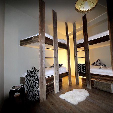 Gspusi Bar Hostel Мюнхен Номер фото