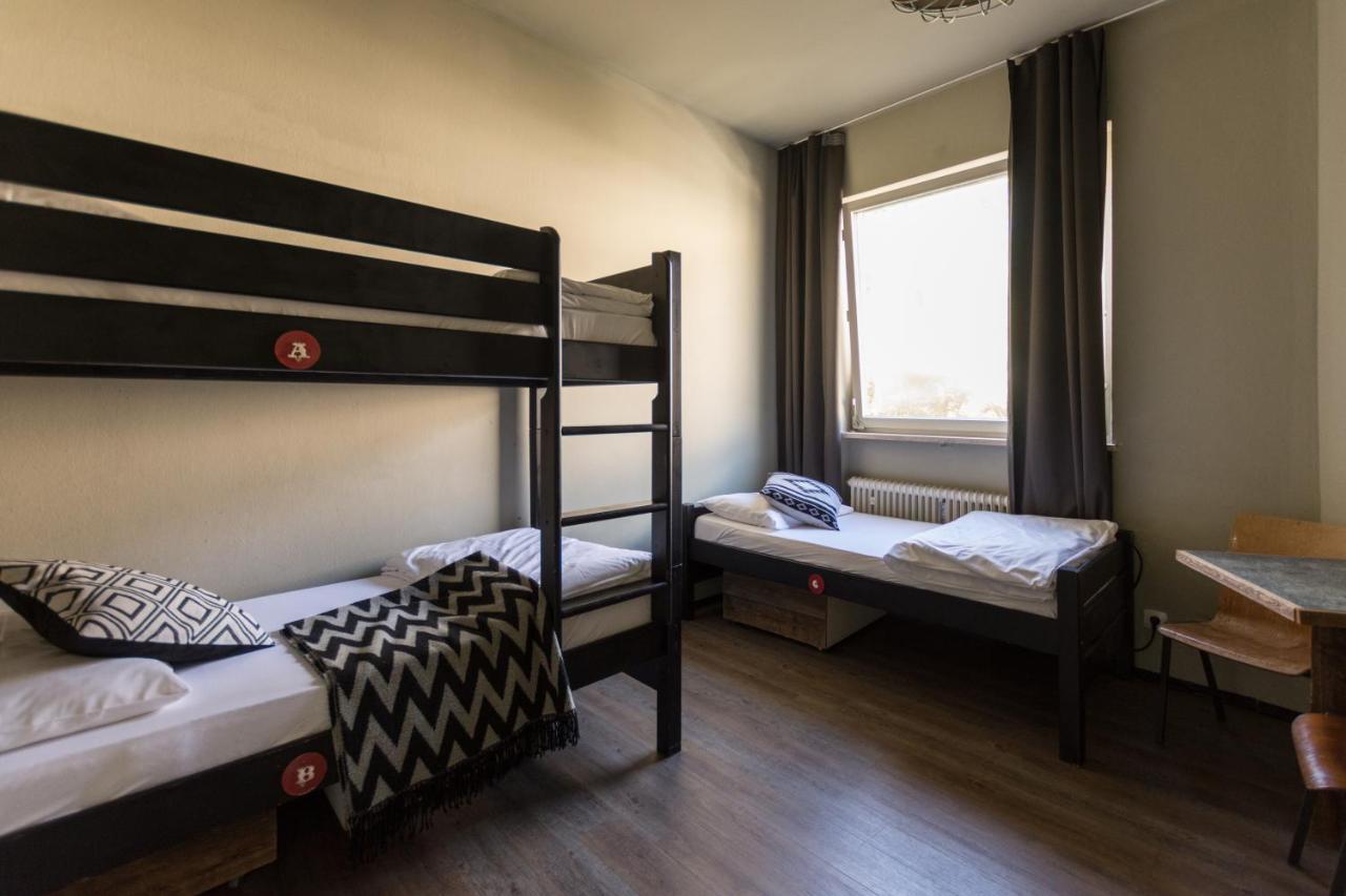 Gspusi Bar Hostel Мюнхен Екстер'єр фото
